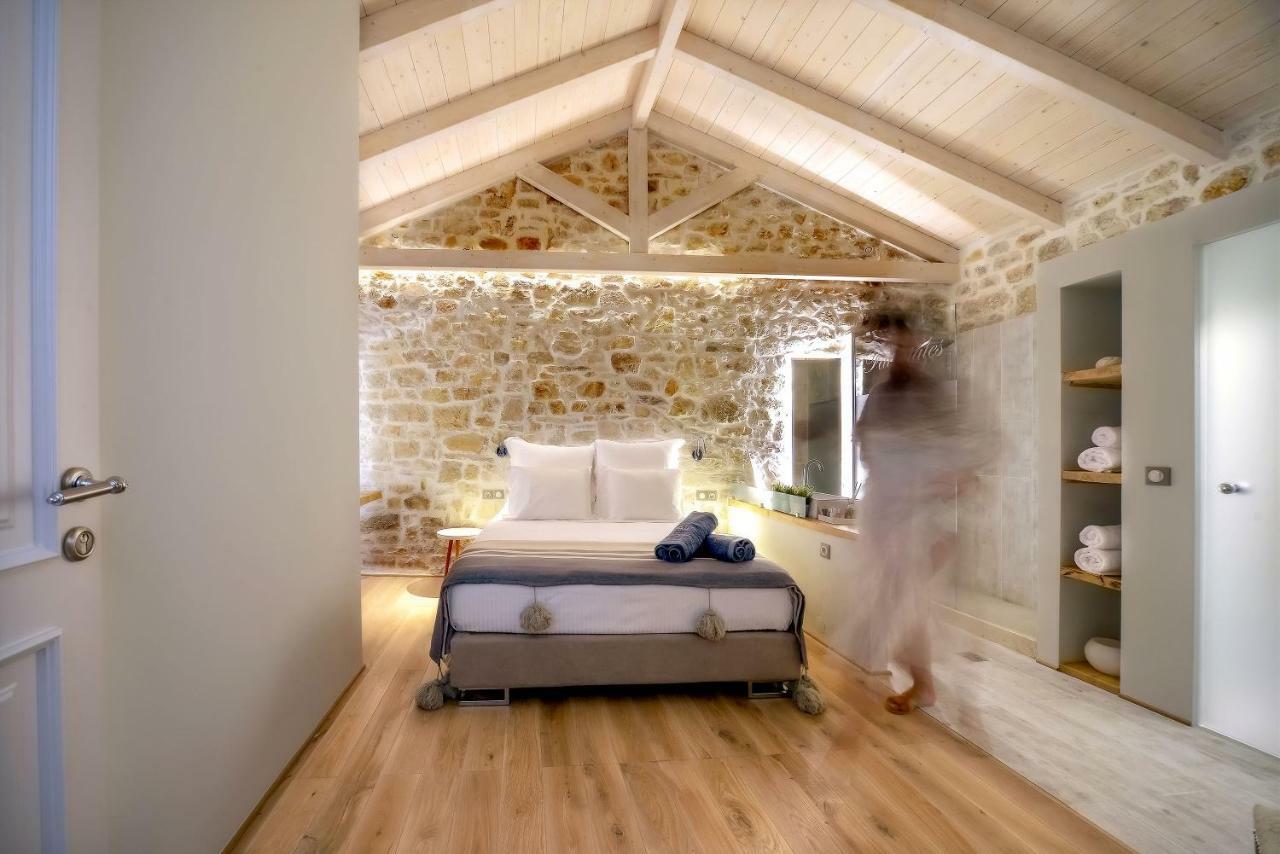 Paxos Fairytales Lovenest 1 Gaios Luaran gambar